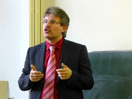 'Albertus Magnus und der zweite Anfang der philosophischen Ethik.'