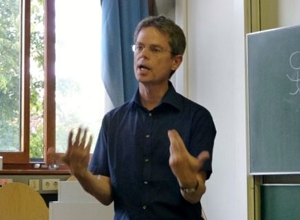 Herr Prof. Dr. Dominik Perler